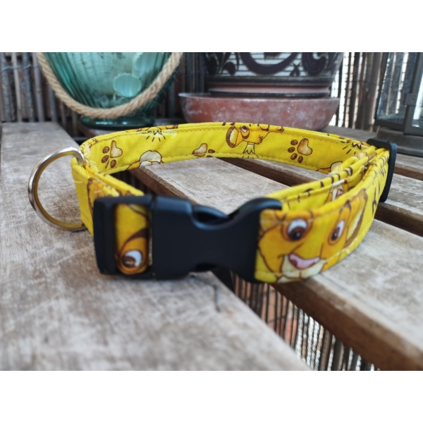 collar click rey leon
