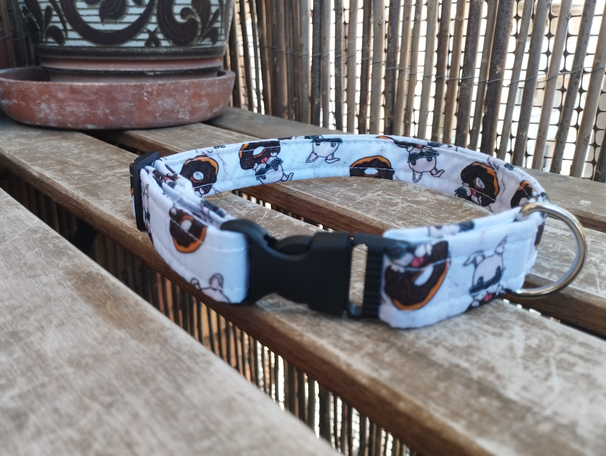 collar click donuts 2