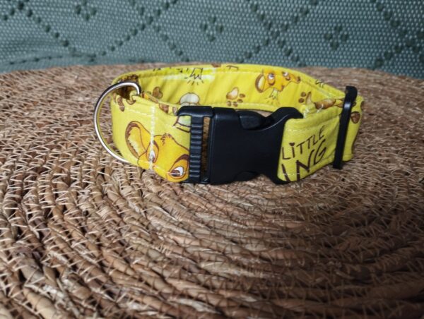 collar click rey leon