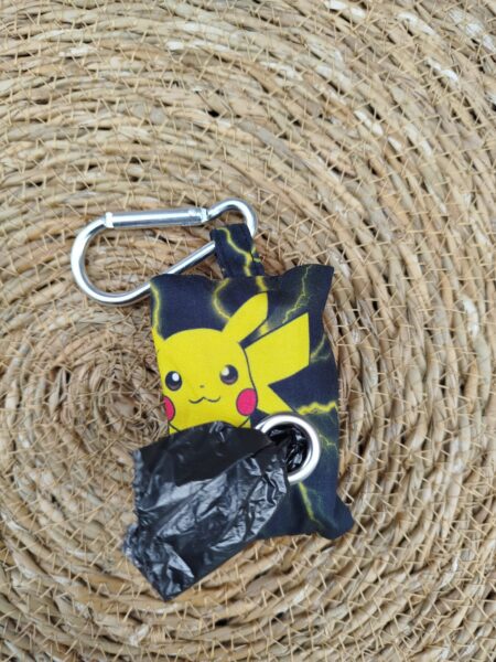 dispensador de bolsas pokemon 2